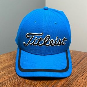 Titleist A-Flex Fitted Golf Hat Size L/XL